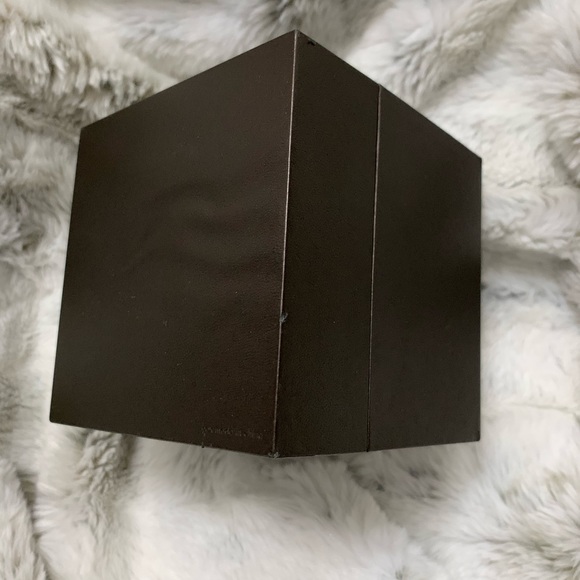 🌟GUCCI WATCH BOX (only)🌟 - Picture 8 of 8